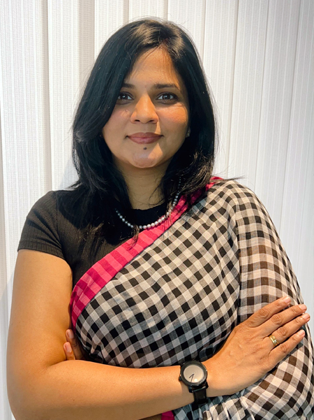 dr hima r dental surgeon